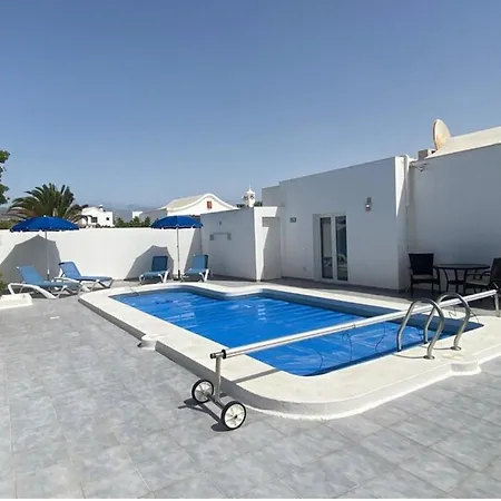 Villa Casa Becky Tias